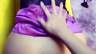 Bonita Estudiante En Lenceria Clip