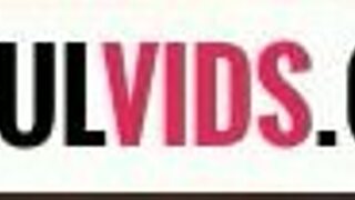 hey, you wanna try bedroom sex with hot brunette cougar india summer?