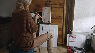 Painting a pussy flower with pretty blonde pornstar in boots and glasses