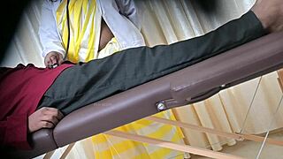 desi doctor sahiya feels passionate giving handjob to patient