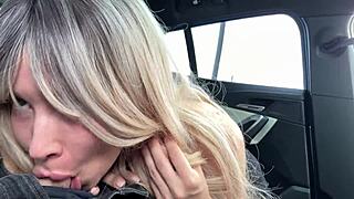 Guy watched me masturbate and came on my feet 😏👣