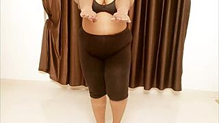 Discover this vibrant Indian girl from Jharkhand sharing her daily adventures and cultural insights with fun vibes 😊🌟