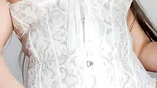 oh wow, look at this slutty colombian latina stepmom with giant cameltoe in leggings masturbating wildly for you