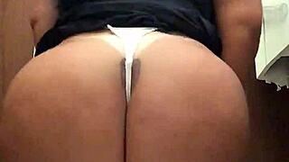 Watch Angel Lima masturbate in the shop with a plug in her ass!