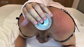 oh man, socando that monster can deep into the shemale bitch's anal, like so intense