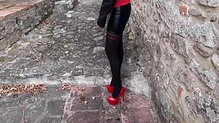 laura on heels amateur 2021 shares 30 minutes of high heels and pantyhose compilation