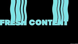 वान को जीएफ हेजल मूर व सौतेली माँ कोरी चेज चश्मे में स्क्वाट देख हॉर्नी फेम थ्रीसम कम स्वैपिंग