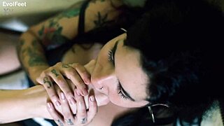 imagine sexy alt girls worshipping and licking my feet in sneakers or barefoot teasing.