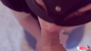 i give the best blowjob ever loving cum taste on lips