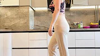 oh man i fucked that tight russian milf doggystyle to skip housework and she rode my cock until cum filled her big ass