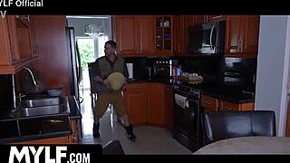 A million years without sex? Domination in amazon position with tall redhead milf and cum on tits! 🔥💦😈