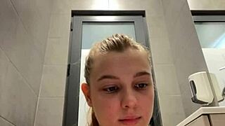 Curvy teen fingers her big ass pussy in public outdoor spot for intense orgasm