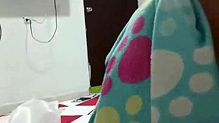 Pregnant Colombian Gives Blowjob And Shows Natural Tits In Homemade Video