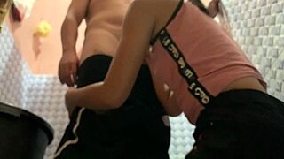 Oh damn, first-time Filipina slut flashes fat ass in shorts! Wanna see her pounded rough outdoors in public?