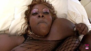 Chunky black lady with big ass and tits deepthroats tattooed guy in amazing sex