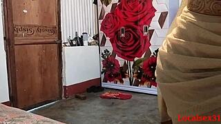 madam in saree craves intense chudai at home by localsex31