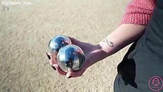 लिलिथ कैमिल फ्रेंच बाउल्स से बड़ी क्लिट फ्लैश सबमिसिव काउगर्ल पर बड़े लंड राइड