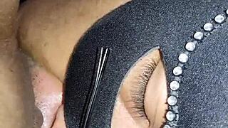 Hijastro me encontr� con lenceria y me di� una buena mamada de culo y conchita! Termino desgarrando mi culo virgen!