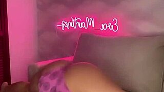 Teen Babe Shows Off Her Big Ass