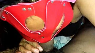 Hijastro me encontr� con lenceria y me di� una buena mamada de culo y conchita! Termino desgarrando mi culo virgen!