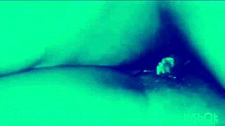 Amateur Fierce Lady Arrives to Share Bed in Homemade Video Scene