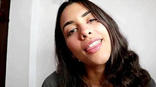 Watch this petite Brazilian in leggings give Spanish-English jerk off instructions while spreading ass and flashing pretty asshole.