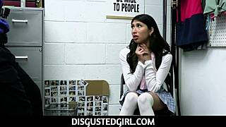 I Feel So Disgusted But Would You Release Me If I Give You A Blowjob? Teen Penelope Woods Asks Cop