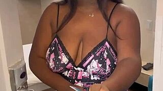 Why does this Colombian hottie pay for delivery with hot sex and creampie?