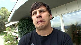 Horny 19 year old brunette contrasts shaved pussy with deepthroat blowjob leading to creampie in doggystyle