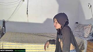 marianna's feeding time hits with hot cum in her mouth from deepthroat blowjob. amateur latina gets facial in close up homemade orgasm action.