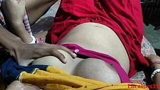 Indian village wife gets passionate sex with boyfriend in official localsex31 video