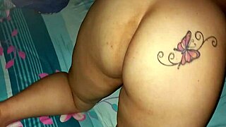 i pound this big-ass milf hard and deep 😈