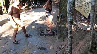 Watch Pingo Na Bunda with El Toro De Oro and Paty Bumbum in Wild African Action!