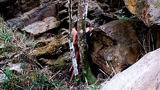 Oh wow, hooking up with a stranger for some hot sex feels so thrilling! 🔥😏