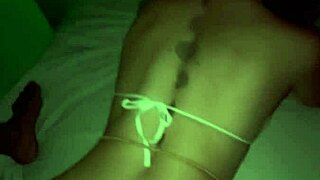 Conversational cunhada dos olhos verdes e bunda grande sentou fodeu de 4 e ganhou leite na cara