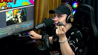 Alexa Araujo enjoyed the first-time encounter and asked to record amateur sex with him