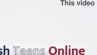 Petite small-titted amateur gets herself off to a wild cum 😏💦