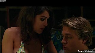 Lizzy Caplan In Frankie Boom 2013