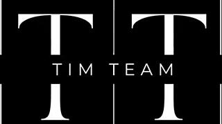 Every Christmas I dream of being someone's naughty gift, but Santa delivers intense creampie and pussy licking instead