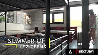 Horny Lesbians Love Licking And Fucking Each Others Wet Pussy In Steamy 3some!