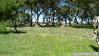 Teasing Blowjob In Public Park Adventure