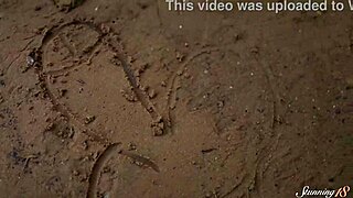 hey, alice flore, why finger your shaved pussy camping?