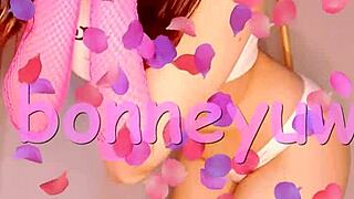 Bonneyuwu, check out these 10 cute pigtail pics and that sexy video in pink!