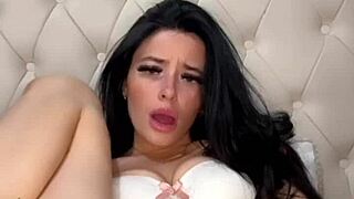 i feel so horny as an american exchange student giving that wild squirting girlfriend experience with toys in pov