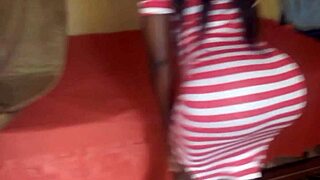 watch this big ass babe seduce with her juicy pussy