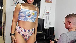 Sofie Lollipop Loses Game And Deepthroats Carmona's Monster Cock Till Mouth Cum!