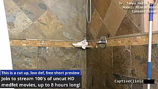 Minnie rose gets cash backstage as nurse patient in hospital