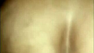 tante sange craves indonesian cock while hubby's at work