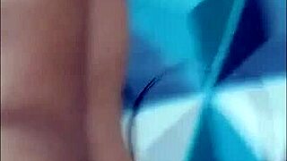 tante sange craves indonesian cock while hubby's at work