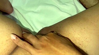 stepmom and stepson in colombia mutually masturbate to rich milk finish 😏💦